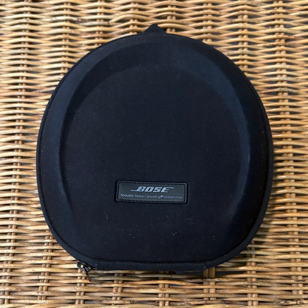 Bose Black Headphone Carrying Case * Case Only